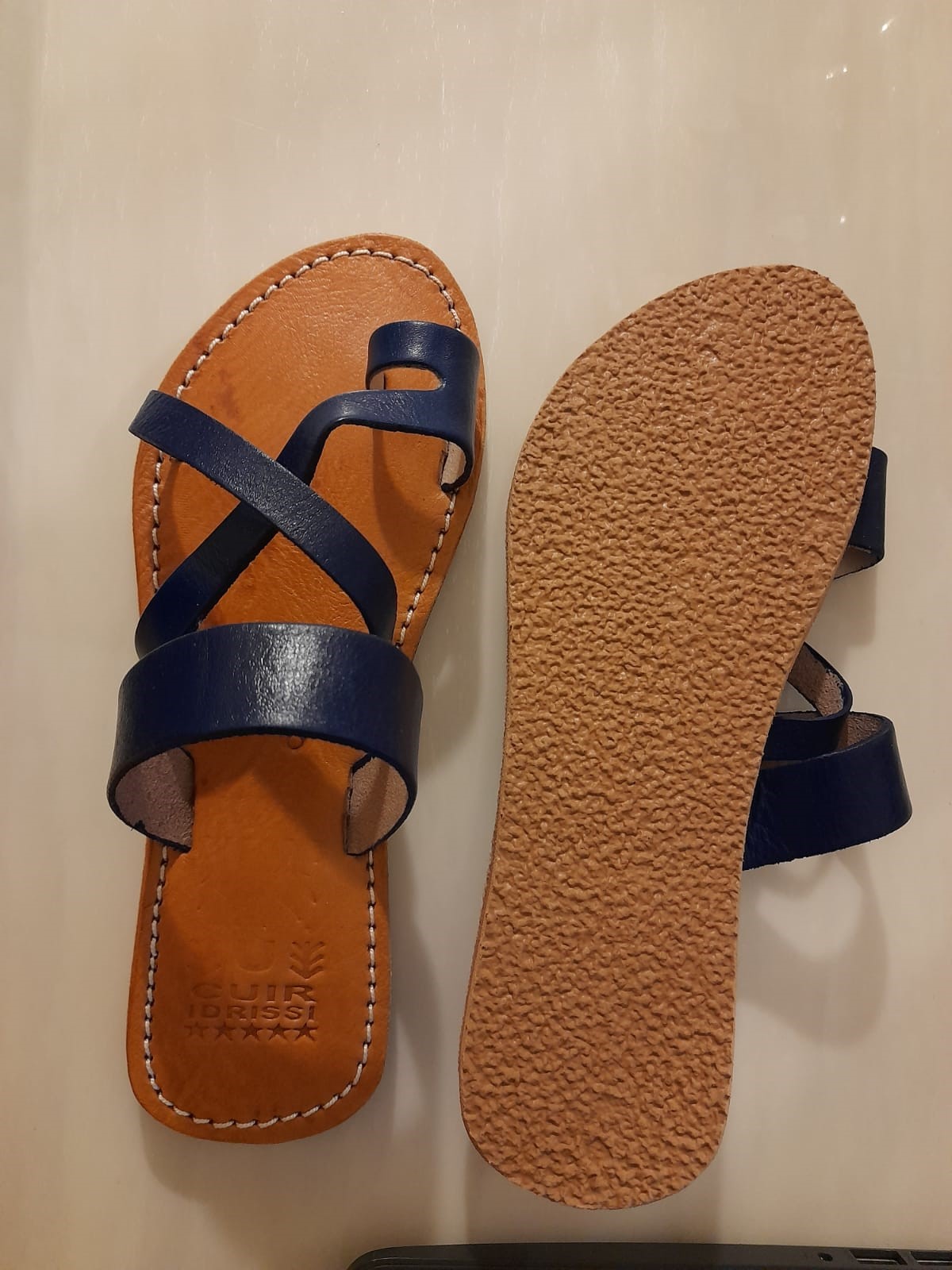 Ladies leather sandals size on sale 5